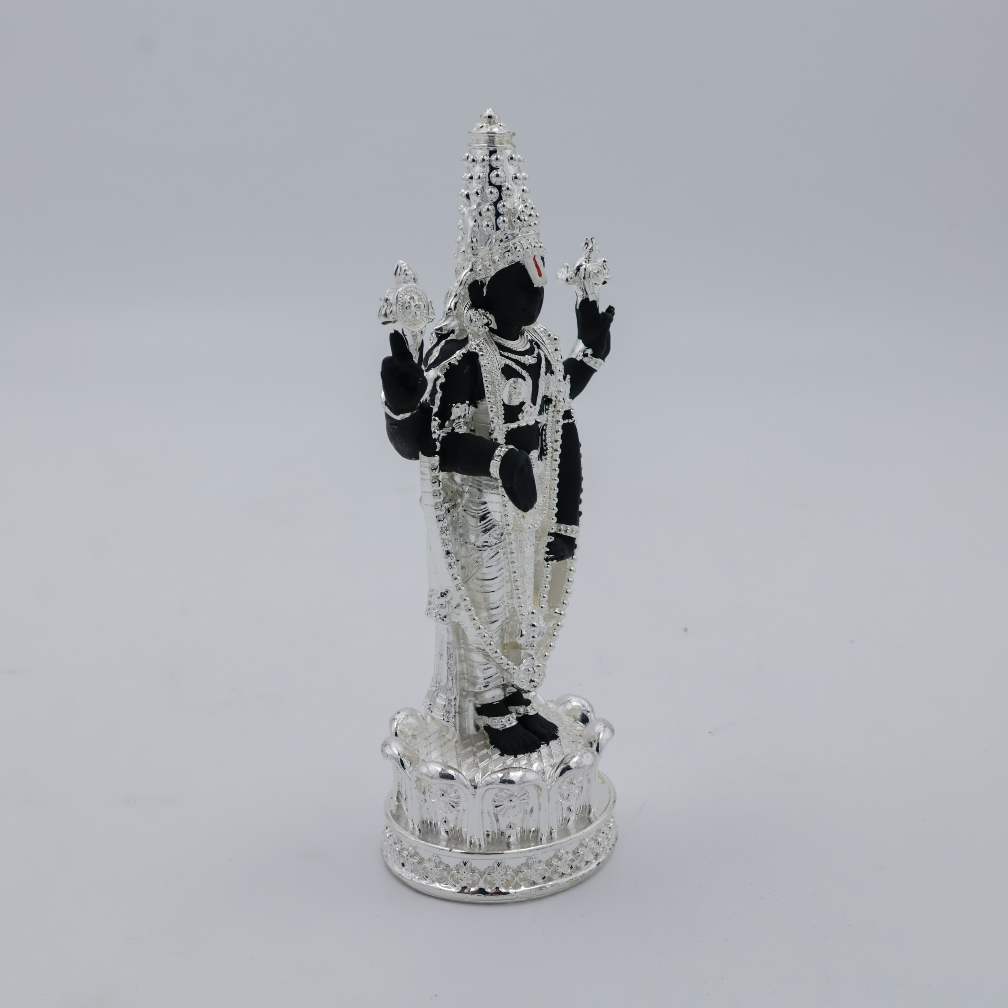 New Akshaya Jewellers - Silver Coated Balaji Idol